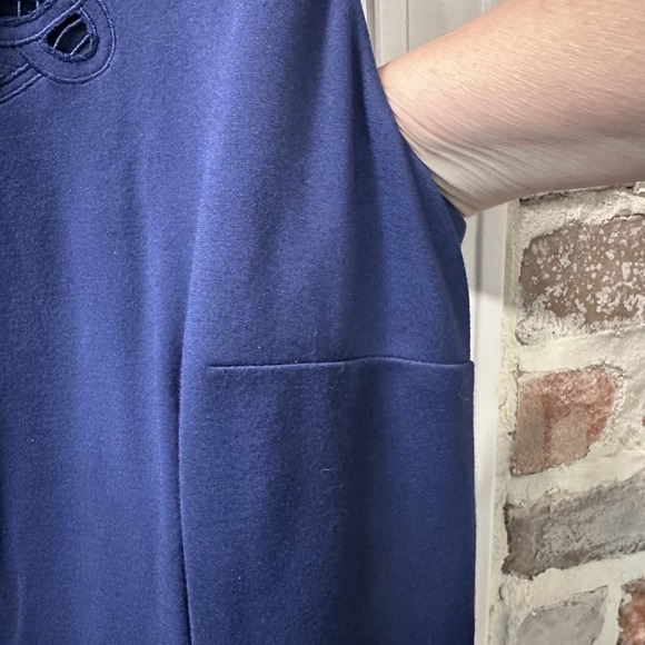 Talbots Eyelet Embroidery Dress Sheath Navy Blue Sz 8 Career Preppy‎ Classic - Picture 5 of 13